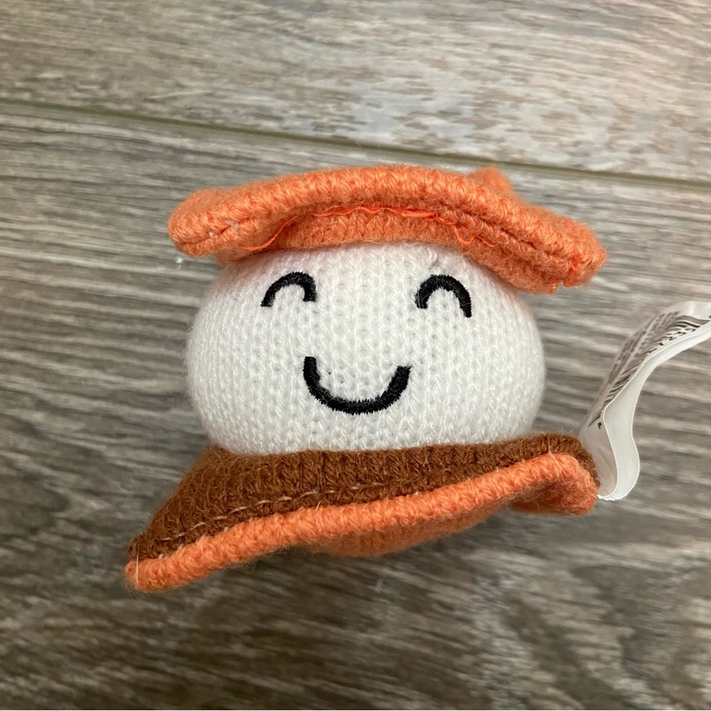 Oriental Trading Company mini knit s’more